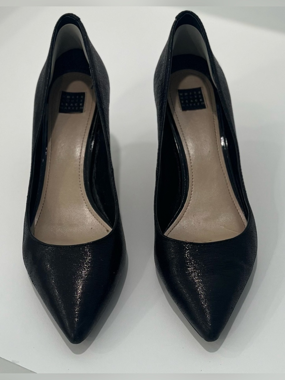 WHITE HOUSE BLACK MARKET PHOEBE BLACK WAVY LEATHER Pumps, Size 8.5